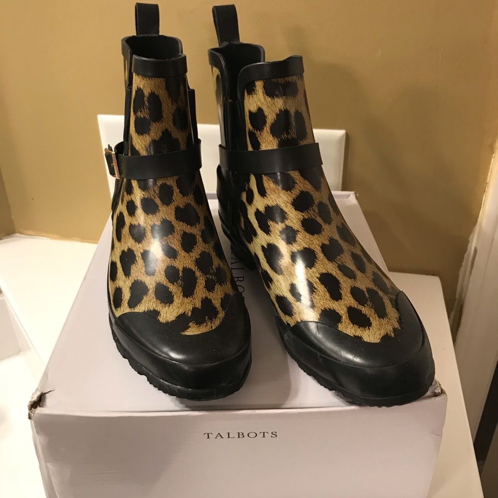 Rain Boots Size 9
